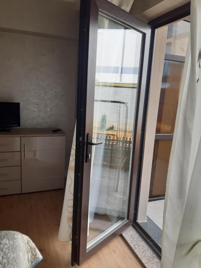 ナボダリCasa Andreiアパートメント エクステリア 写真