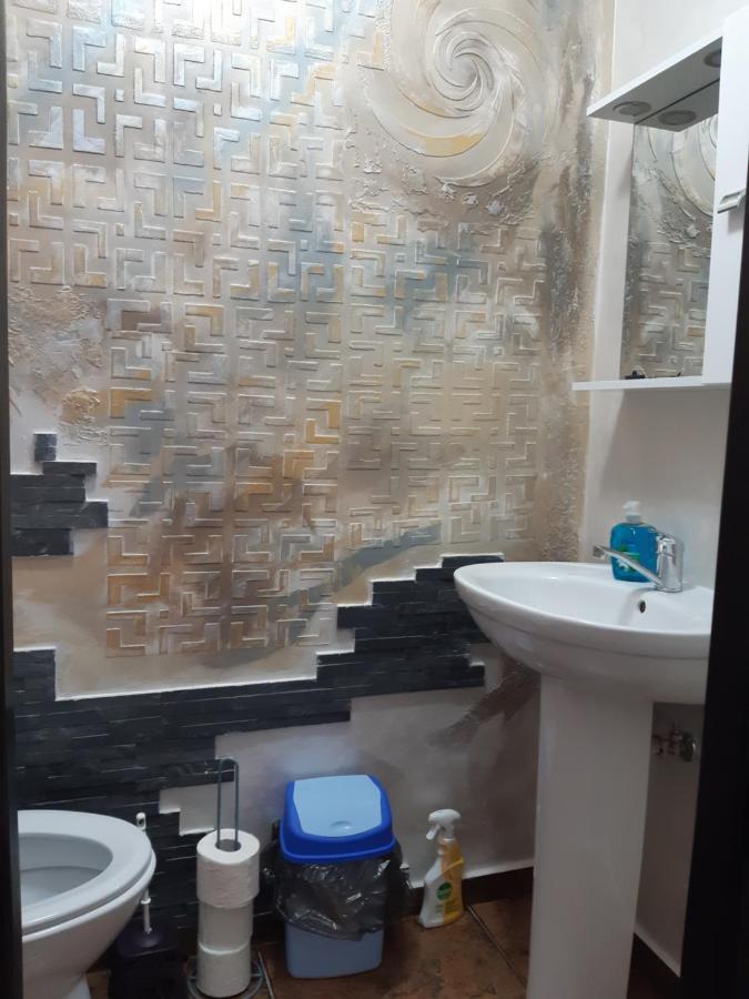 ナボダリCasa Andreiアパートメント エクステリア 写真